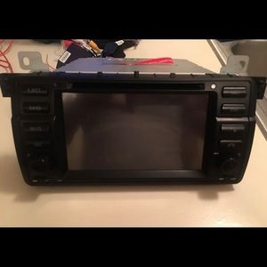 FM GPS navigation DVD Vid Bluetooth backup camera